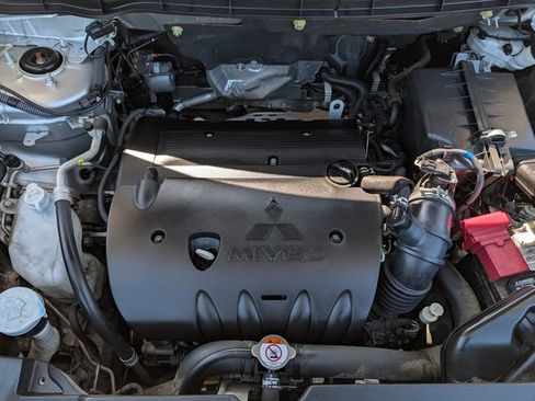 Used 2021 Mitsubishi Outlander Sport SE FWD image 25