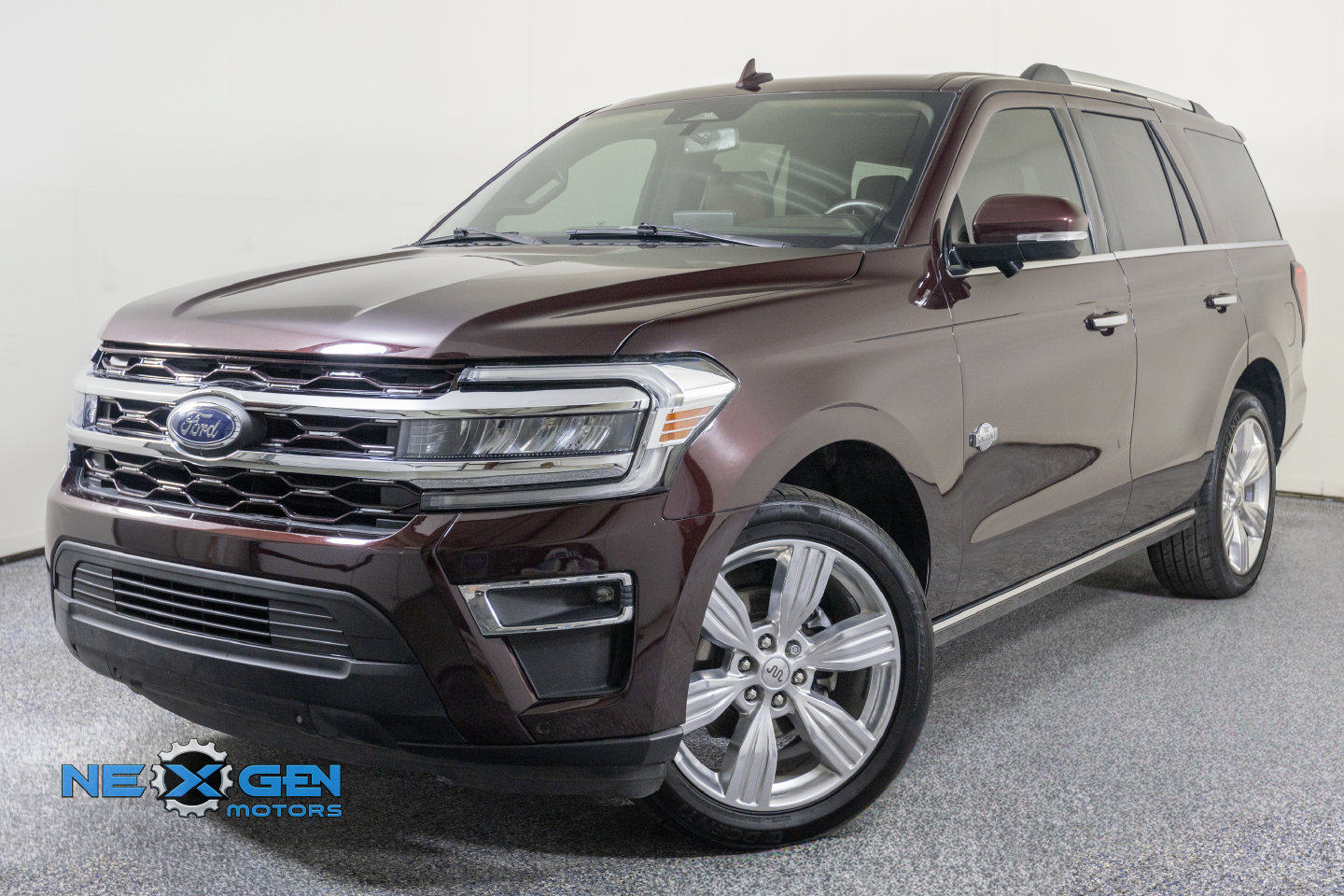 Used 2024 Ford Expedition King Ranch AWD/4WD image 11