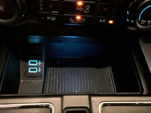 Used 2018 Ford F150 XLT w/ Equipment Group 302A Luxury AWD/4WD image 31
