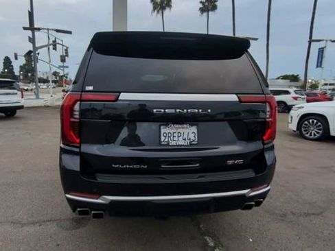 Used 2025 GMC Yukon Denali image 7