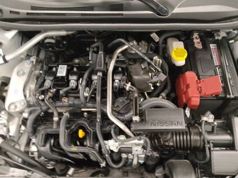 Used 2025 Nissan Sentra S image 30