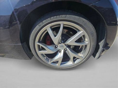 Used 2013 Nissan 370Z Touring w/ Sport Pkg RWD image 9