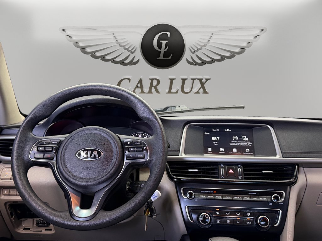 Used 2018 Kia Optima LX FWD image 10