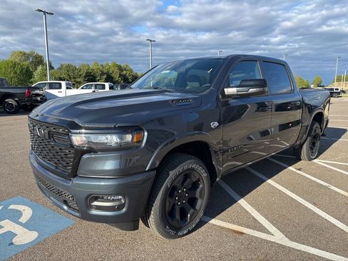 New 2026 RAM 1500 Big Horn AWD/4WD image 4