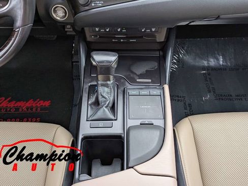 Used 2019 Lexus ES 350 F Sport w/ Premium Package image 21