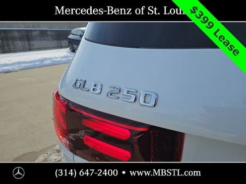 Certified 2025 Mercedes-Benz GLB 250 4MATIC image 6