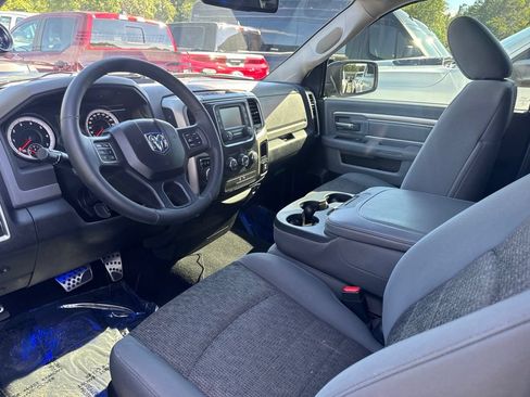 Used 2014 RAM 1500 Big Horn RWD image 3