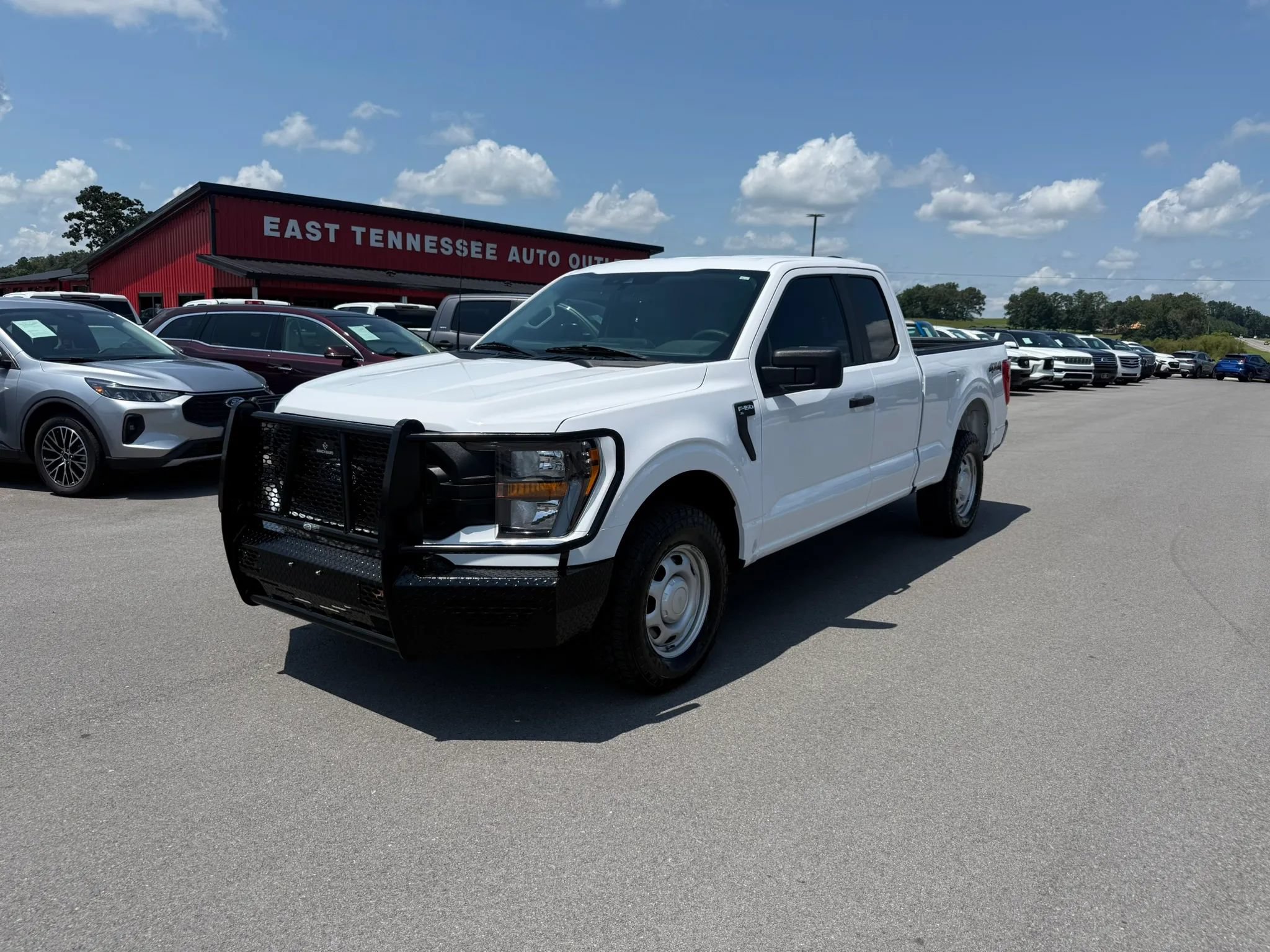 Used 2023 Ford F150 XL AWD/4WD image 2