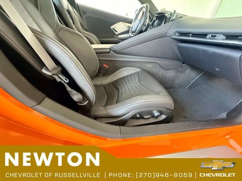 Used 2024 Chevrolet Corvette Stingray Preferred Conv w/ Z51 Performance Package RWD image 11