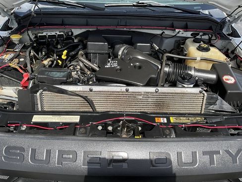 Used 2011 Ford F350 XL w/ Skid Plate Pkg AWD/4WD image 19