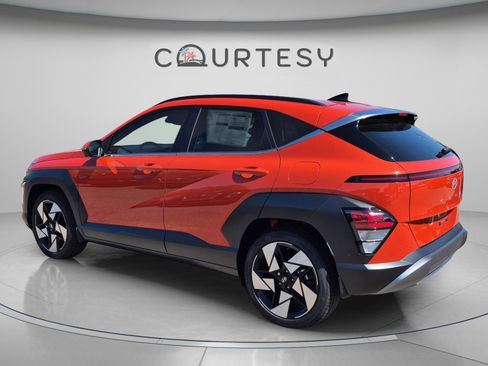 New 2026 Hyundai Kona Limited FWD image 3