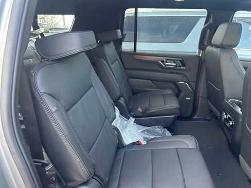 New 2026 GMC Yukon XL Denali w/ Sun & Power Step Package AWD/4WD image 25