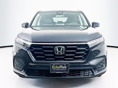 Used 2025 Honda CR-V LX image 2