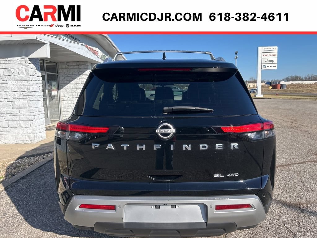 Used 2023 Nissan Pathfinder SL AWD/4WD image 5