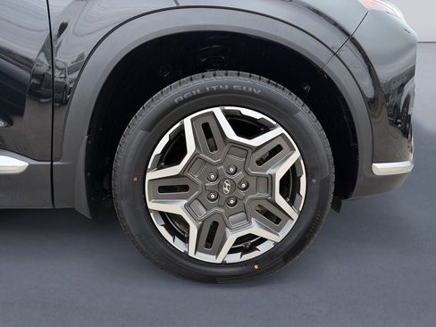 Used 2023 Hyundai Santa Fe SEL Premium image 9