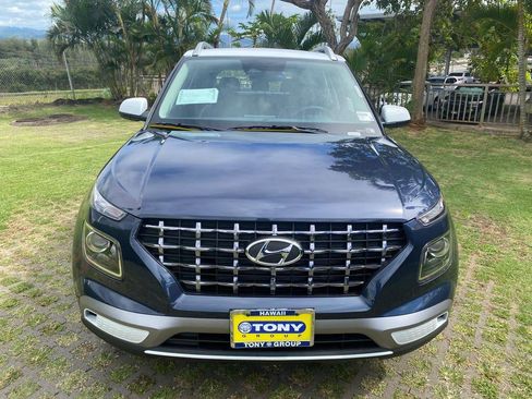 New 2026 Hyundai Venue SEL image 2