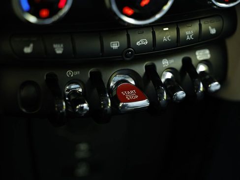 Used 2024 MINI Cooper S FWD image 36