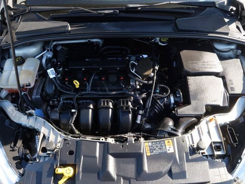 Used 2015 Ford Focus SE image 13