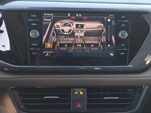 Certified 2024 Volkswagen Taos SEL image 20