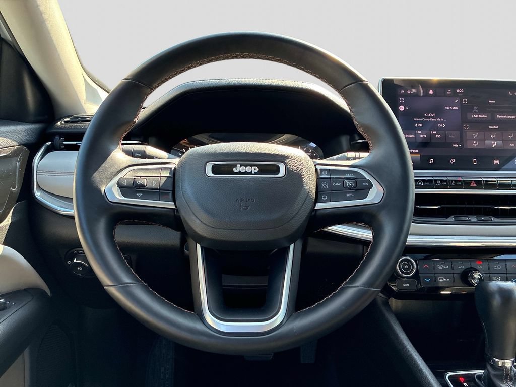 Used 2022 Jeep Compass Limited w/ Sun and Sound Group AWD/4WD image 18