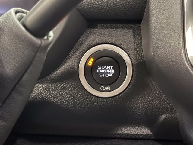 Used 2026 RAM 2500 Laramie AWD/4WD image 19