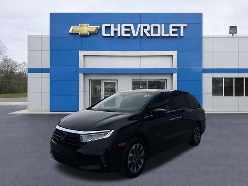 Used 2024 Honda Odyssey EX-L image 3