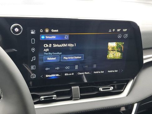 New 2026 Chevrolet Equinox LT w/ Convenience Package II image 22