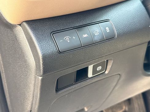 Certified 2023 Hyundai Santa Fe SEL AWD/4WD image 32