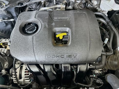 Used 2025 Kia Seltos S image 33