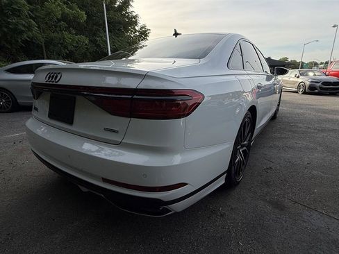 Used 2021 Audi A8 L 3.0T w/ Executive Plus Package AWD/4WD image 17