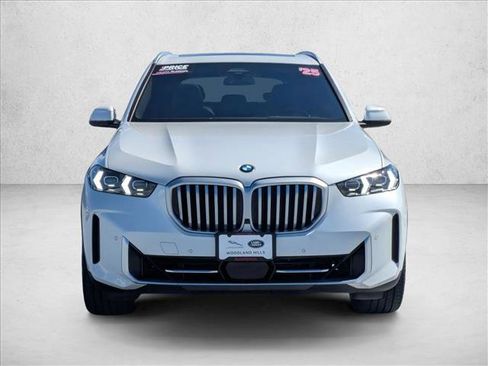 Used 2025 BMW X5 xDrive40i image 2
