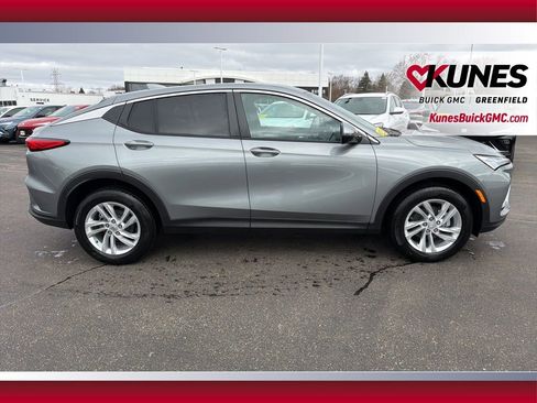New 2026 Buick Envista Sport Touring w/ Convenience I Package FWD image 2