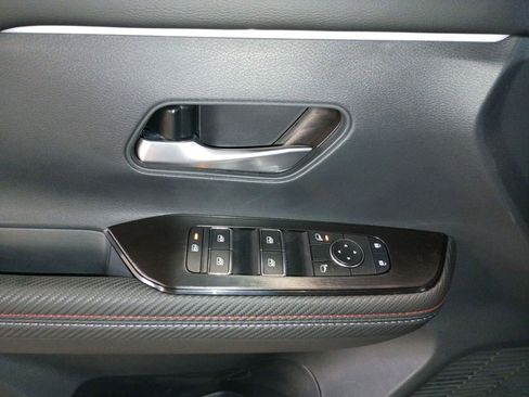New 2026 Nissan Kicks SR w/ Cold Weather Package AWD/4WD image 12
