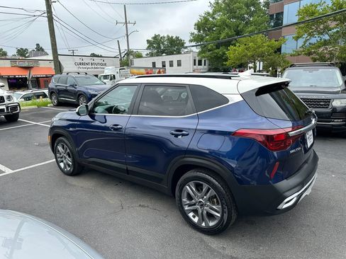 Used 2021 Kia Seltos S AWD/4WD image 9