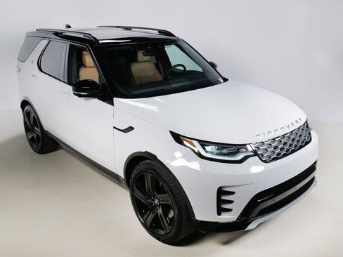 New 2026 Land Rover Discovery Limited Edition AWD/4WD image 31