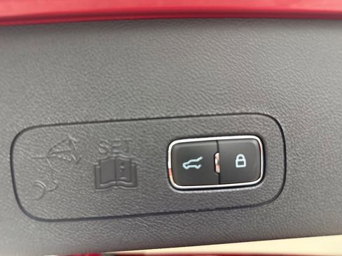 Used 2025 Lincoln Aviator Reserve w/ Equipment Group 201A image 24