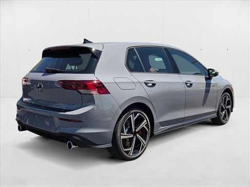 New 2025 Volkswagen Golf SE image 2