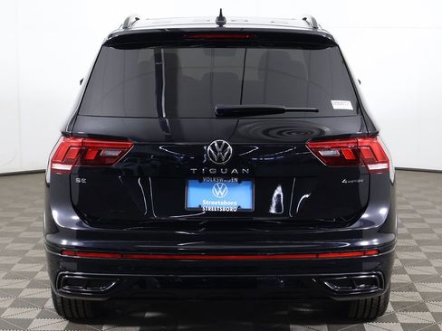 Used 2022 Volkswagen Tiguan SE R-Line AWD/4WD image 13