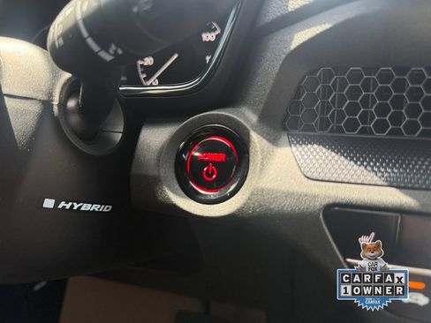 Certified 2025 Honda CR-V Sport image 25