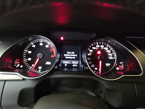 Used 2013 Audi A5 2.0T Premium image 20