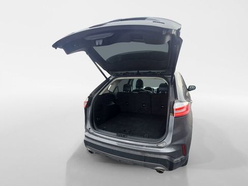 Used 2024 Ford Edge Titanium image 20