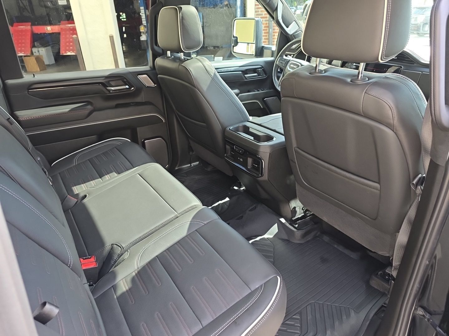 Used 2025 GMC Sierra 2500 AT4X w/ AT4X AEV Edition AWD/4WD image 23