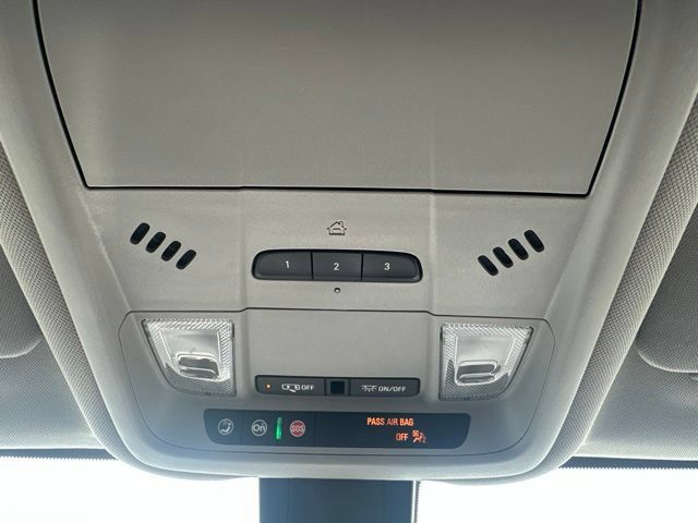 Used 2023 GMC Terrain SLT w/ Infotainment Package II AWD/4WD image 36