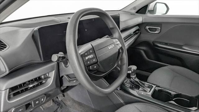 Used 2025 Kia K4 FWD image 18