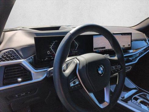 Certified 2024 BMW X5 xDrive40i w/ Parking Assistance Package image 8