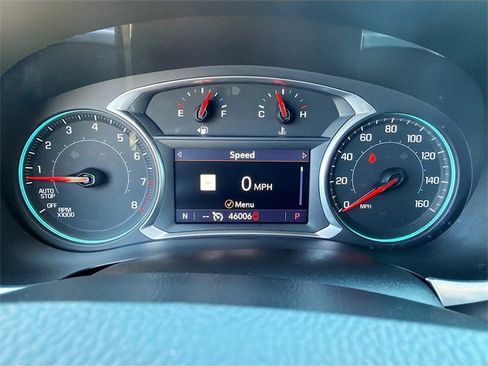 Used 2021 Chevrolet Traverse RS image 41