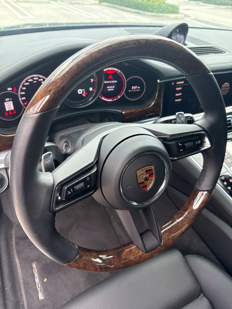 Certified 2023 Porsche Panamera 4S AWD/4WD image 5
