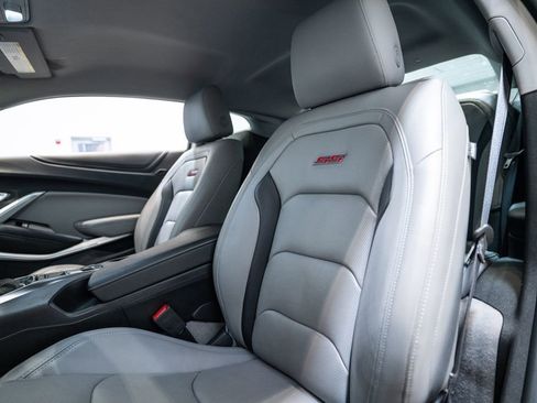Used 2023 Chevrolet Camaro SS RWD image 14