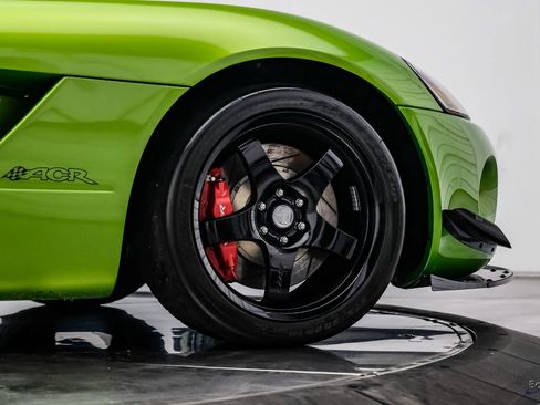 Used 2010 Dodge Viper ACR RWD image 90