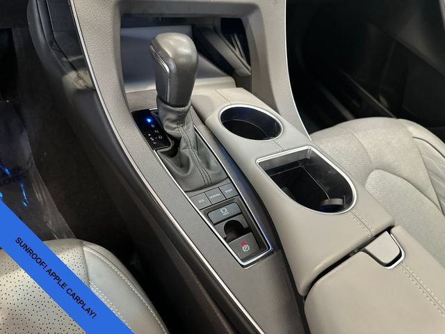 Used 2022 Toyota Avalon Limited w/ Advanced Safety Package FWD image 23